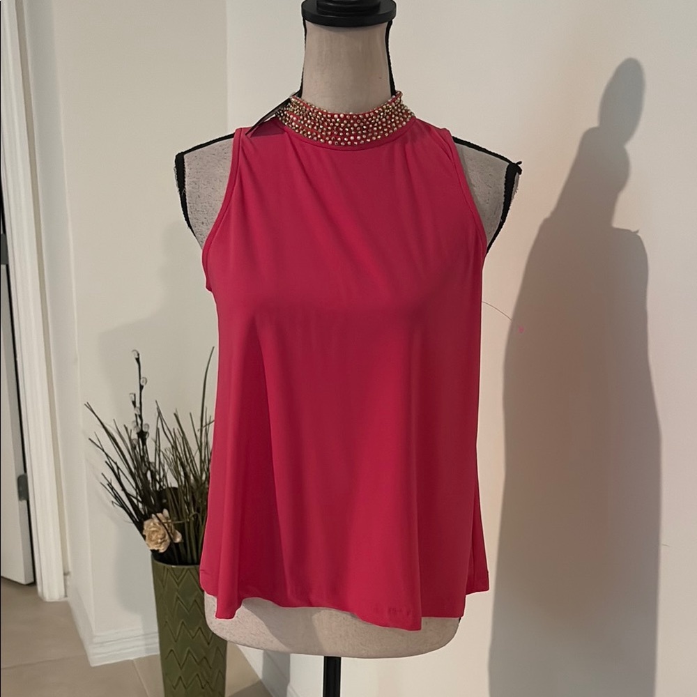 NWT nik and Nash small sleeveless shirt 926
